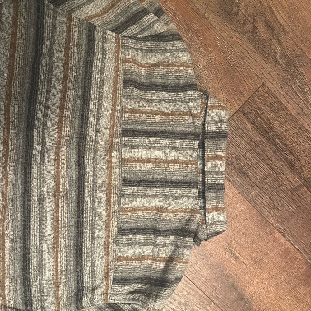 Jeremiah Button Up Flannel - Picture 4 of 6